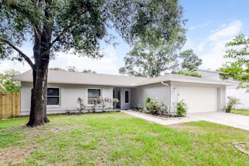 17606 Shadyside Circle Lutz, FL 33549